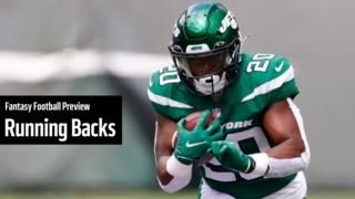Breece Hall reclaimed control of the Jets backfield in Week 16.