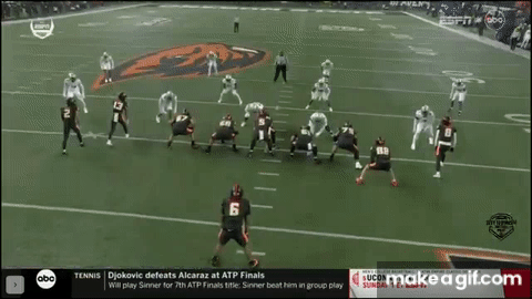 Damien Martinez brought make-you-miss ability to both Oregon State and Miami.